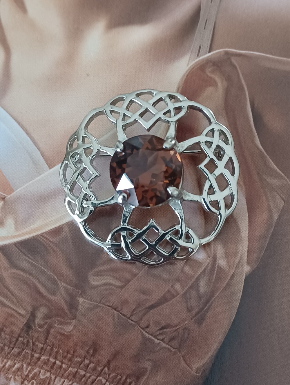 Vintage Dawson Bowman DB Scotland Celtic Knot Openwork Shield Brooch 🤎🩶💫